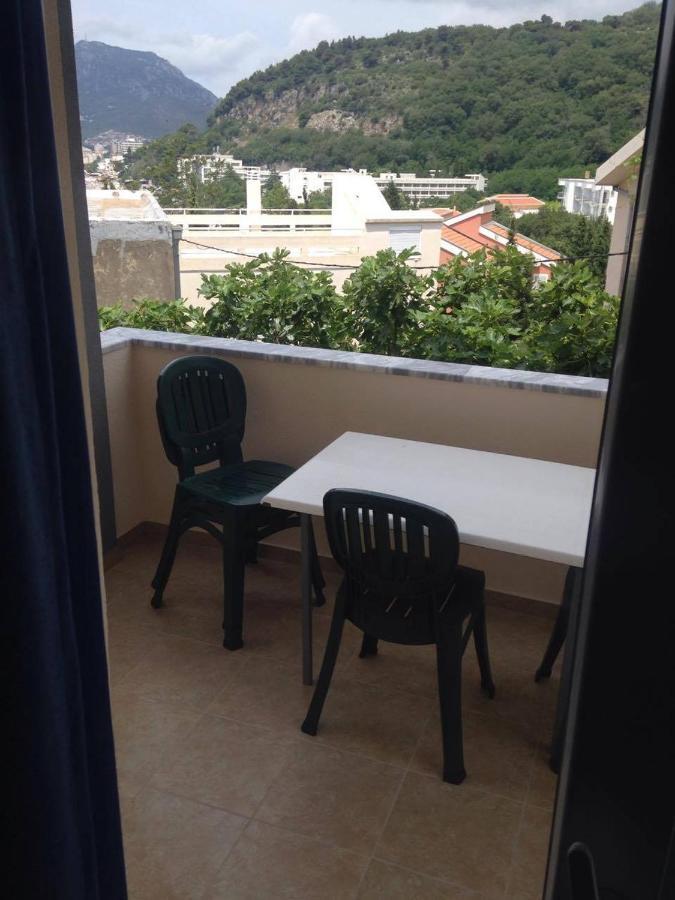 Apartments Djulija Sutomore Ngoại thất bức ảnh