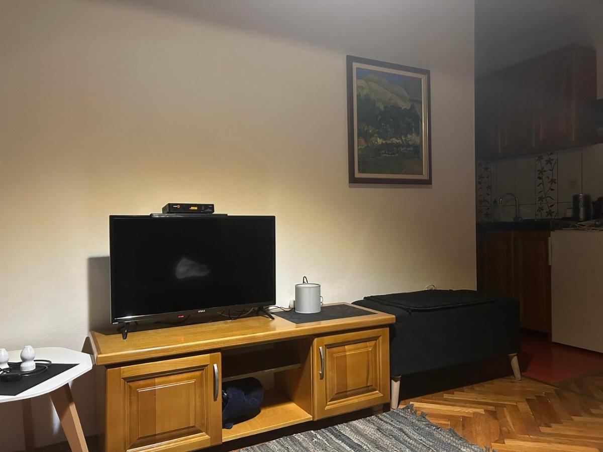 Apartments Djulija Sutomore Ngoại thất bức ảnh
