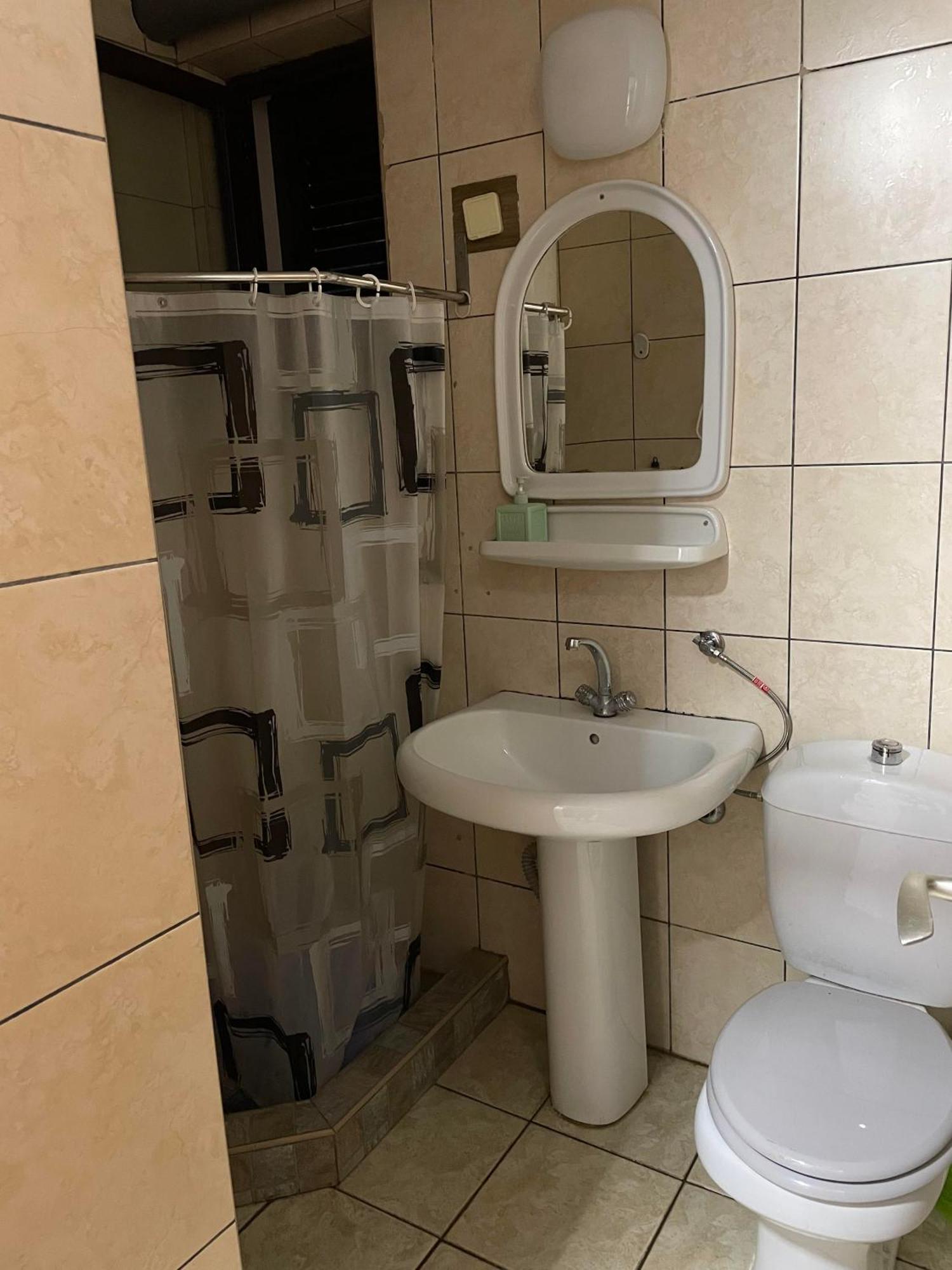 Apartments Djulija Sutomore Ngoại thất bức ảnh
